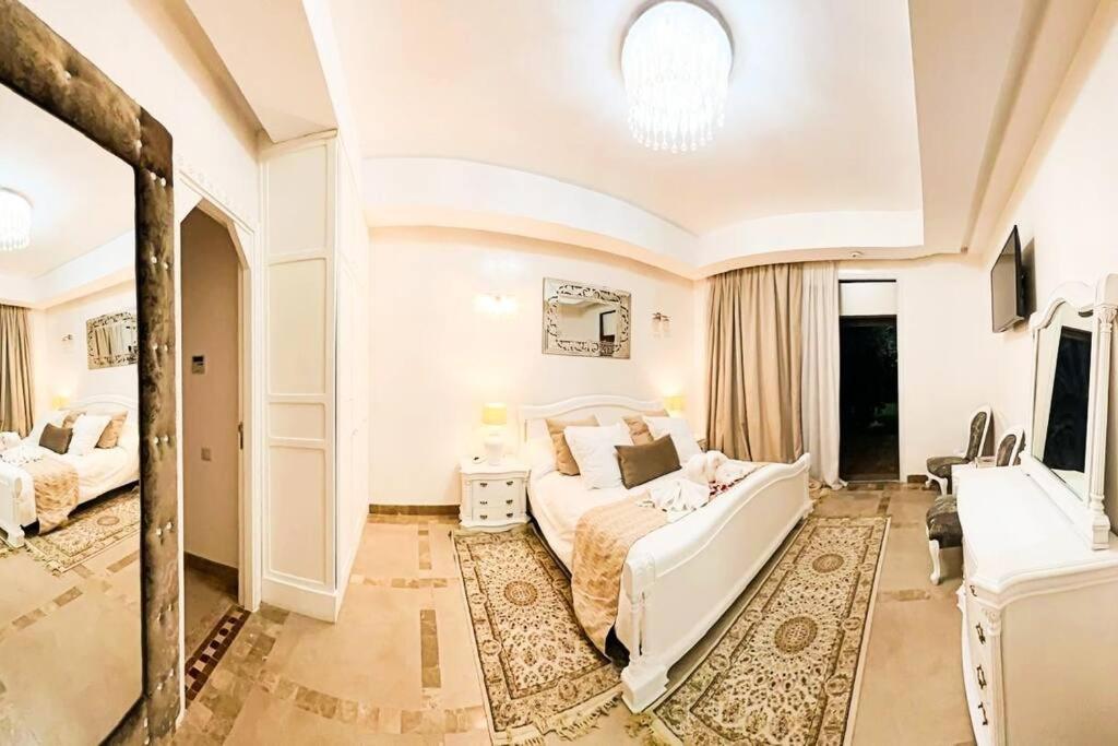 Waky Club Large Luxury Villa 马拉喀什 外观 照片
